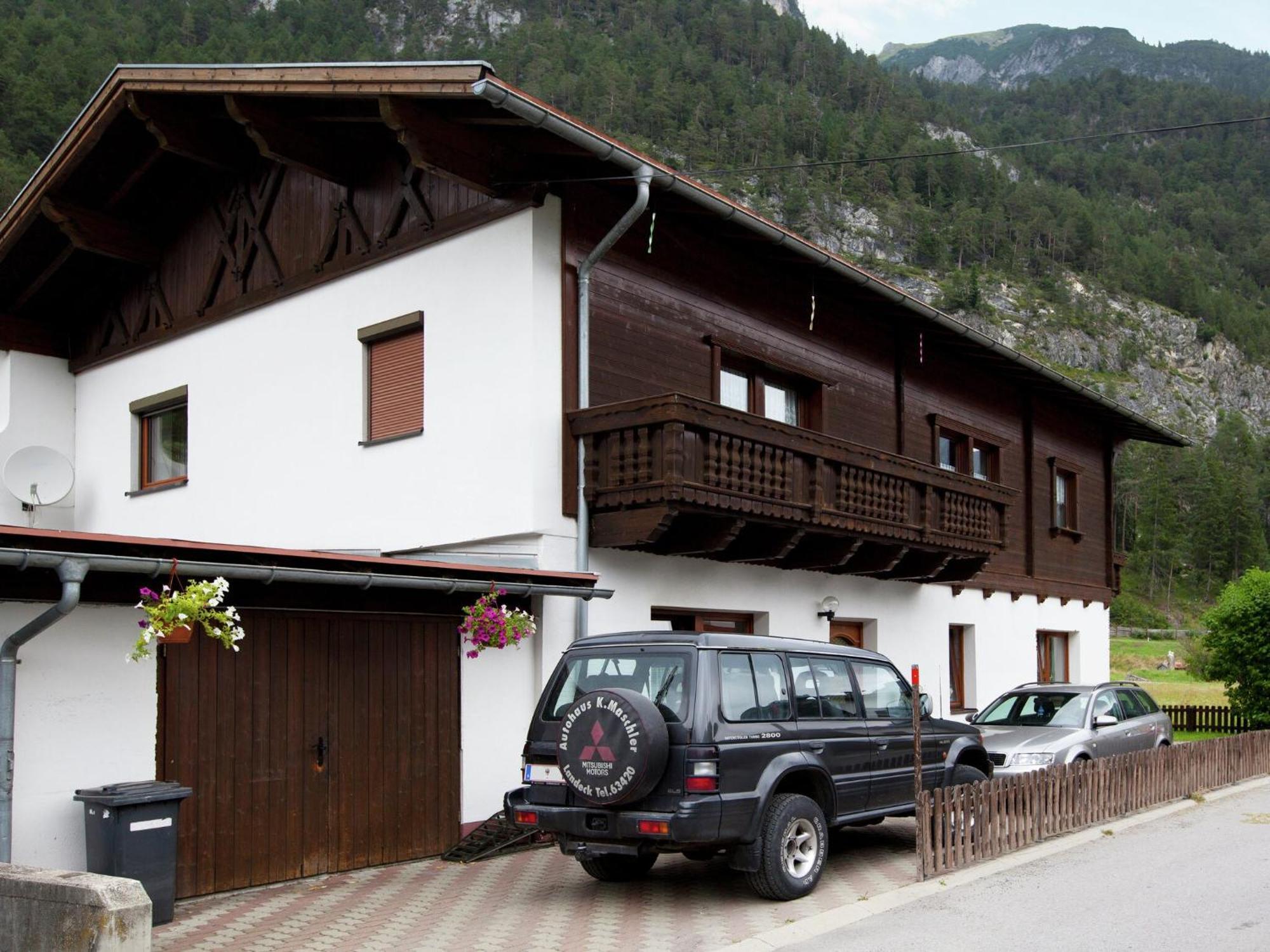 Apartment Near The Arlberg Ski Area Pettneu am Arlberg Esterno foto